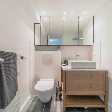 Amaitia,luxury Flat With Terrace,front Ocean View